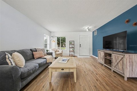 Villa ou maison à vendre à Orlando, Floride: 4 chambres, 276.01 m2 № 2157827 - photo 6