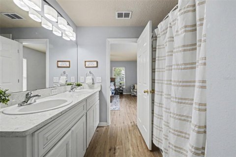 Villa ou maison à vendre à Orlando, Floride: 4 chambres, 276.01 m2 № 2157827 - photo 19