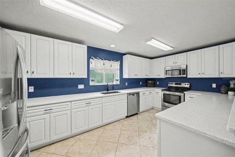Villa ou maison à vendre à Orlando, Floride: 4 chambres, 276.01 m2 № 2157827 - photo 15
