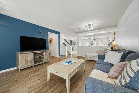Villa ou maison à vendre à Orlando, Floride: 4 chambres, 276.01 m2 № 2157827 - photo 7