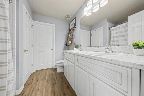 Villa ou maison à vendre à Orlando, Floride: 4 chambres, 276.01 m2 № 2157827 - photo 18