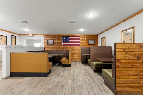 Commercial property in LaBelle, Florida № 2031489 - photo 7