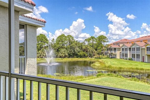 Copropriété à vendre à Sarasota, Floride: 2 chambres, 120.59 m2 № 1906048 - photo 15