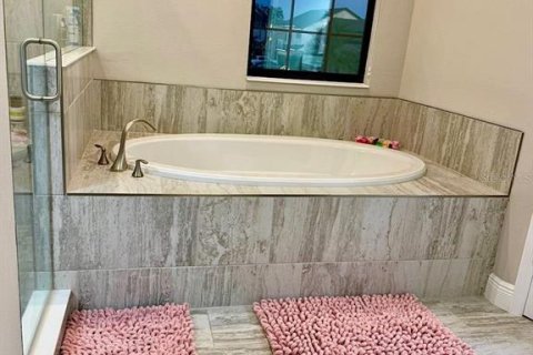 Villa ou maison à vendre à Valrico, Floride: 5 chambres, 329.43 m2 № 2148623 - photo 26