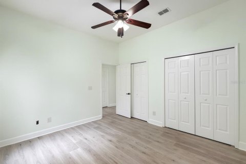 House in Valrico, Florida 4 bedrooms, 267.19 sq.m. № 1913146 - photo 22