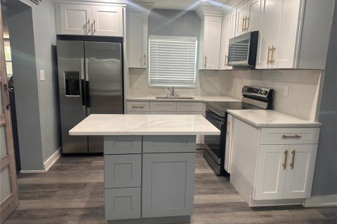 Casa en venta en Lakeland, Florida, 3 dormitorios, 62.43 m2 № 2225878 - foto 21