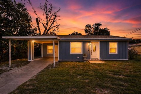 Casa en venta en Lakeland, Florida, 3 dormitorios, 62.43 m2 № 2225878 - foto 2