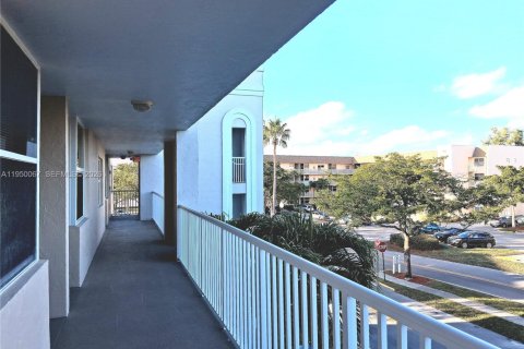 Condominio en venta en Sunrise, Florida, 2 dormitorios, 97.55 m2 № 2007361 - foto 6