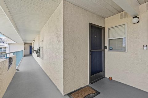 Купить кондоминиум в Нью-Порт-Ричи, Флорида 10 комнат, 155.52м2, № 2196160 - фото 4