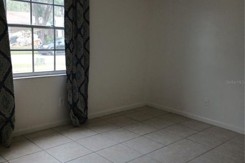 Casa en alquiler en Tampa, Florida, 3 dormitorios, 120.77 m2 № 1437990 - foto 7