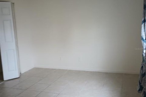 Casa en alquiler en Tampa, Florida, 3 dormitorios, 120.77 m2 № 1437990 - foto 8