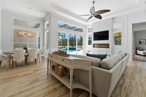 House in Lakewood Ranch, Florida 3 bedrooms, 282.42 sq.m. № 1832759 - photo 18