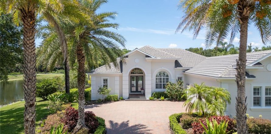 Дом в Лейквуд Ранч, Флорида 8 комнат, 282.42м2 № 1832759