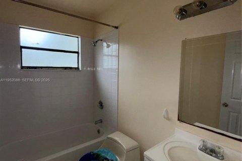 Copropriété à louer à North Lauderdale, Floride: 2 chambres, 92.9 m2 № 2007437 - photo 8