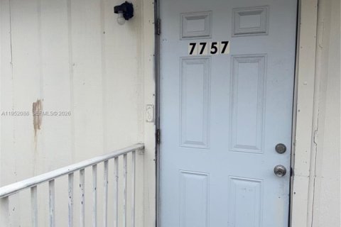 Condo à North Lauderdale, Floride, 2 chambres  № 2007437