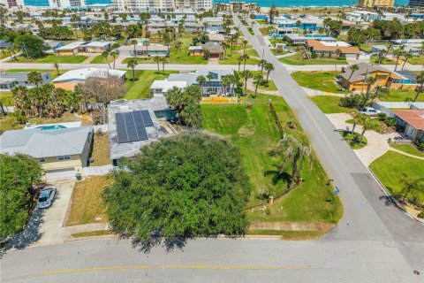 House in Daytona Beach, Florida 3 bedrooms, 218.78 sq.m. № 2138878 - photo 2