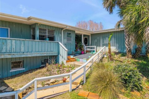 House in Daytona Beach, Florida 3 bedrooms, 218.78 sq.m. № 2138878 - photo 10