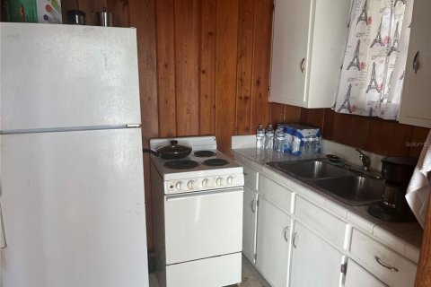 Commercial property in Sarasota, Florida 3 bedrooms, 138.8 sq.m. № 1721013 - photo 22