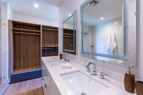 Casa en venta en Wellington, Florida, 5 dormitorios, 300.72 m2 № 2158569 - foto 6