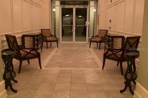 Copropriété à louer à Orlando, Floride: 3 chambres, 182.27 m2 № 2418619 - photo 2
