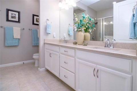 Townhouse in HARMONY AT LAKEWOOD RANCH in Bradenton, Florida 3 bedrooms, 161.84 sq.m. № 1556185 - photo 18
