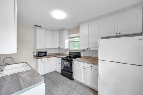 Commercial property in Clearwater, Florida 128.39 sq.m. № 1793809 - photo 24