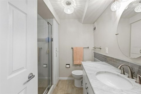 Condominio en venta en Clearwater, Florida, 2 dormitorios, 98.48 m2 № 2133241 - foto 27