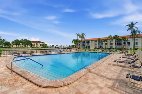 Condominio en venta en Clearwater, Florida, 2 dormitorios, 98.48 m2 № 2133241 - foto 30