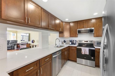 Condominio en venta en Clearwater, Florida, 2 dormitorios, 98.48 m2 № 2133241 - foto 7