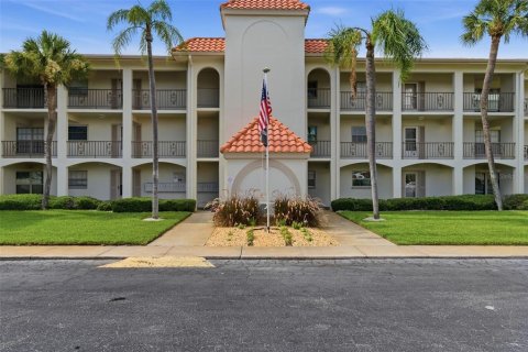 Condominio en venta en Clearwater, Florida, 2 dormitorios, 98.48 m2 № 2133241 - foto 2