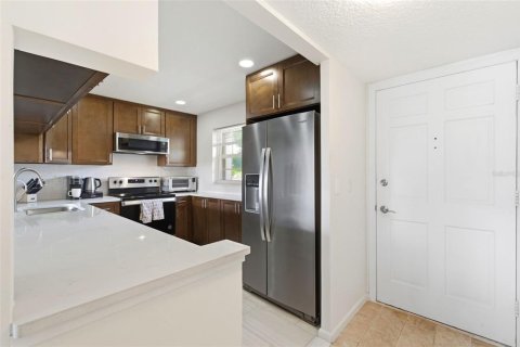 Condominio en venta en Clearwater, Florida, 2 dormitorios, 98.48 m2 № 2133241 - foto 5