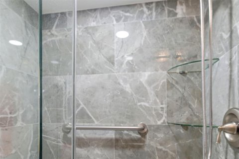 Condominio en venta en Clearwater, Florida, 2 dormitorios, 98.48 m2 № 2133241 - foto 22