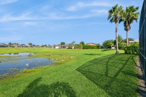 Villa ou maison à vendre à Davenport, Floride: 3 chambres, 152.17 m2 № 1852635 - photo 4