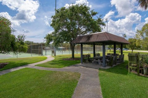 Immobilier commercial à louer à Vero Beach, Floride: 1 chambre, 37.16 m2 № 2083858 - photo 21