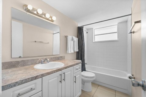 Immobilier commercial à vendre à Boynton Beach, Floride: 232.53 m2 № 2154168 - photo 23