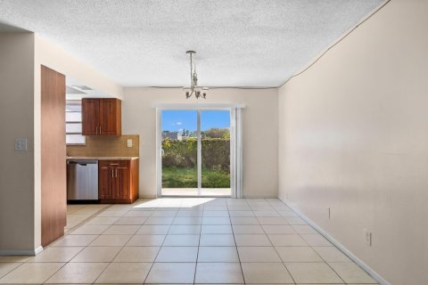 Immobilier commercial à vendre à Boynton Beach, Floride: 232.53 m2 № 2154168 - photo 28