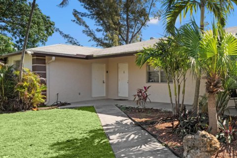 Immobilier commercial à vendre à Boynton Beach, Floride: 232.53 m2 № 2154168 - photo 12