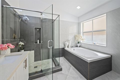 House in Miramar, Florida 3 bedrooms, 163.51 sq.m. № 1755645 - photo 20