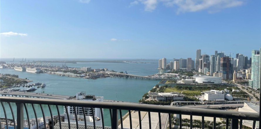 Studio à Condo à Miami, Floride № 2002026