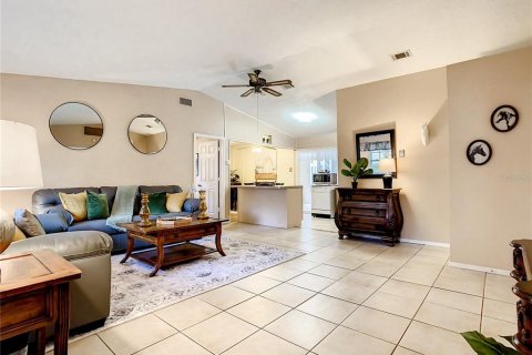 House in Ocala, Florida 3 bedrooms, 95.32 sq.m. № 1577508 - photo 7