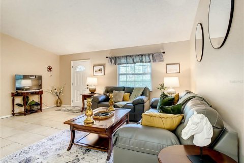 House in Ocala, Florida 3 bedrooms, 95.32 sq.m. № 1577508 - photo 9