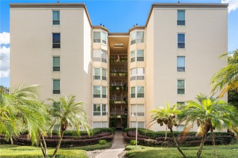 Condo à Maitland, Floride, 2 chambres  № 2425218
