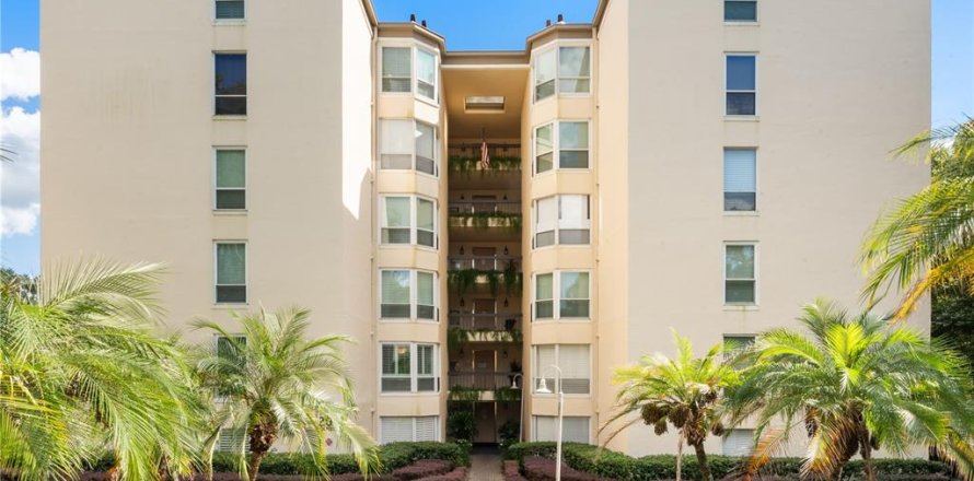 Condo à Maitland, Floride, 2 chambres № 2425218