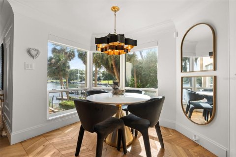 Copropriété à vendre à Maitland, Floride: 2 chambres, 111.76 m2 № 2425218 - photo 13