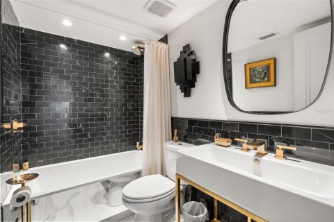 Copropriété à vendre à Maitland, Floride: 2 chambres, 111.76 m2 № 2425218 - photo 23