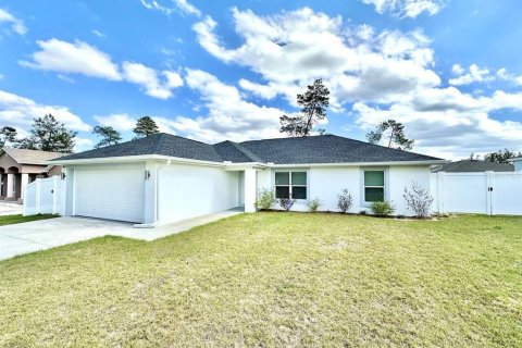 Casa en Ocala, Florida 3 dormitorios, 150.97 m2 № 2330804