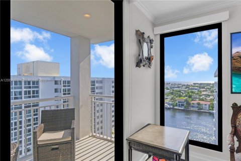 Copropriété à vendre à Fort Lauderdale, Floride: 2 chambres, 118.91 m2 № 2073347 - photo 5