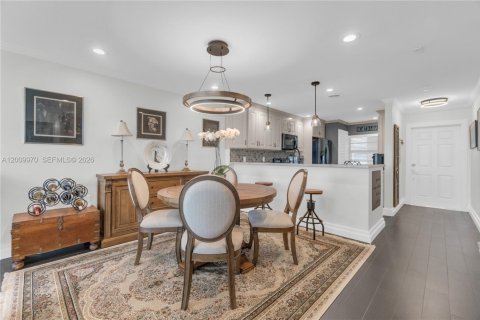 Copropriété à vendre à Fort Lauderdale, Floride: 2 chambres, 118.91 m2 № 2073347 - photo 10
