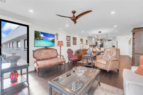 Copropriété à vendre à Fort Lauderdale, Floride: 2 chambres, 118.91 m2 № 2073347 - photo 6