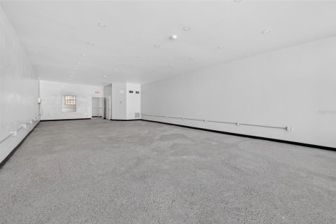 Купить коммерческую недвижимость в Дейтона-Бич, Флорида 204.38м2, № 2127616 - фото 22
